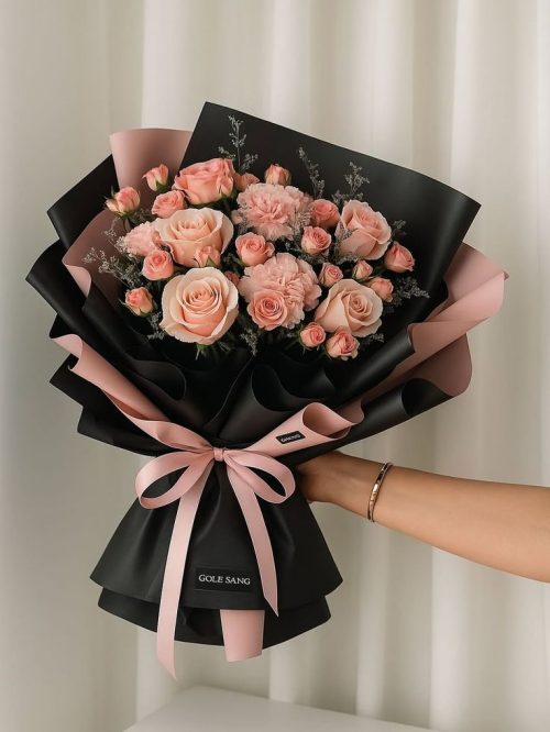 Chic Peach Rose & Carnation Black Wrap Bouquet